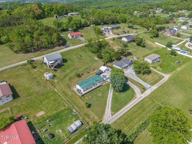 31 Dearstone Drive, Greeneville, TN 37743