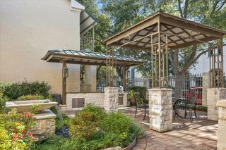 2700 Revere St 142, Houston, TX 77098