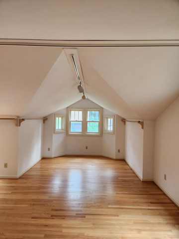 1434 Hythe Street, Saint Paul, MN 55108