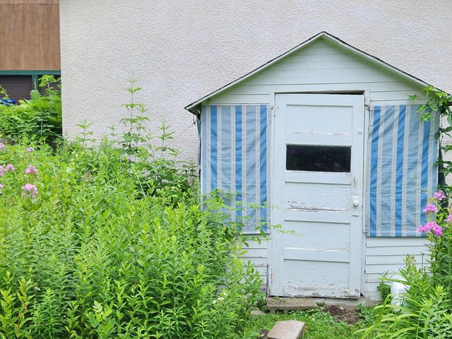 1434 Hythe Street, Saint Paul, MN 55108