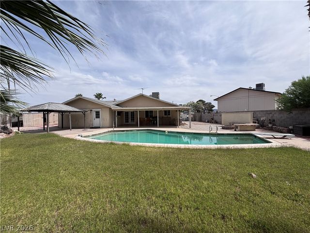 4422 Bennett Drive, Las Vegas, NV 89121