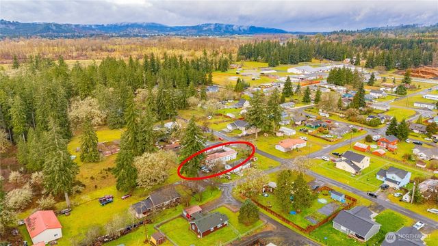 408 W Eagle Avenue, Oakville, WA 98568