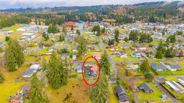 408 W Eagle Avenue, Oakville, WA 98568