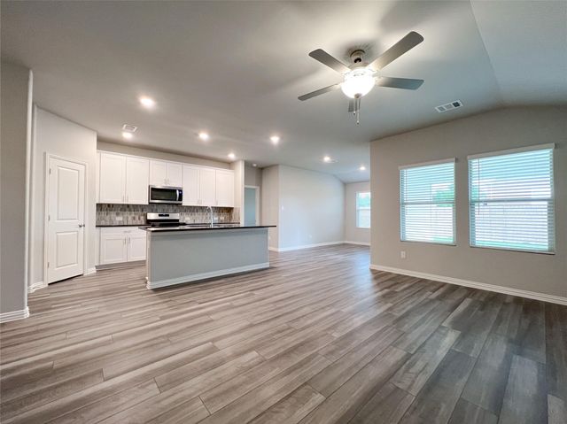 1204 Blue Ridge Place, Royse City, TX 75189