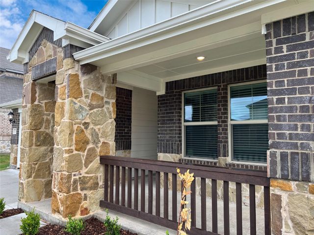 1204 Blue Ridge Place, Royse City, TX 75189