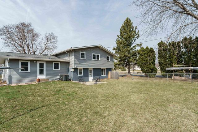 217 Gilman Street, Verona, WI 53593