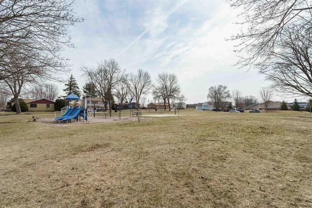 217 Gilman Street, Verona, WI 53593