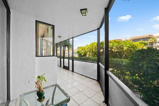 800 Jeffery Street 103, Boca Raton, FL 33487