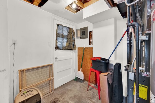 487 E 9270 S, Sandy, UT 84070