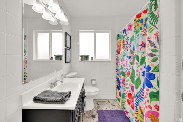 487 E 9270 S, Sandy, UT 84070