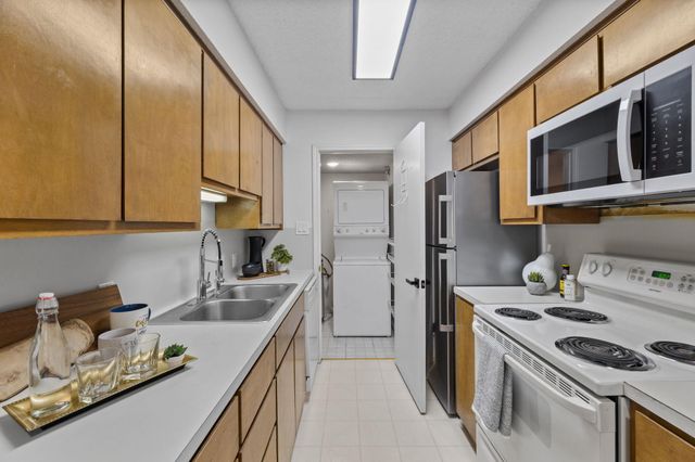 9226 Jollyville RD 131, Austin, TX 78759