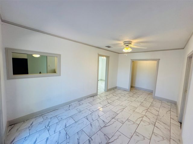 4801 Stephanie Drive, Haltom City, TX 76117