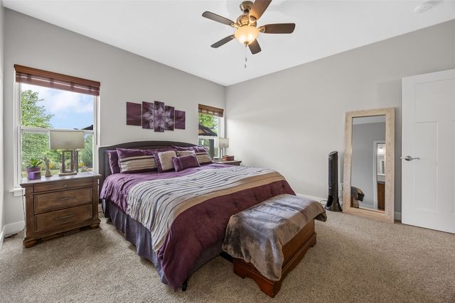 1698 Bridge Creek Ct, Marion, IA 52302