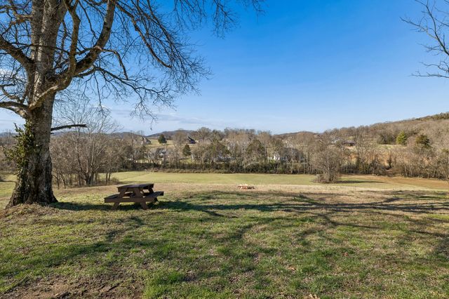 205 Dalton Hollow Rd, Hartsville, TN 37074