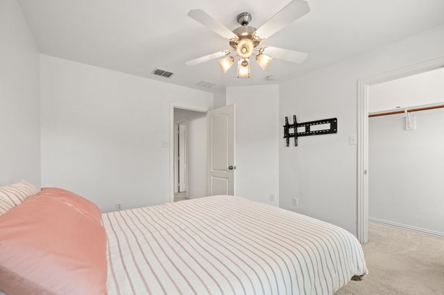 2657 Jacobson Drive, Lewisville, TX 75067