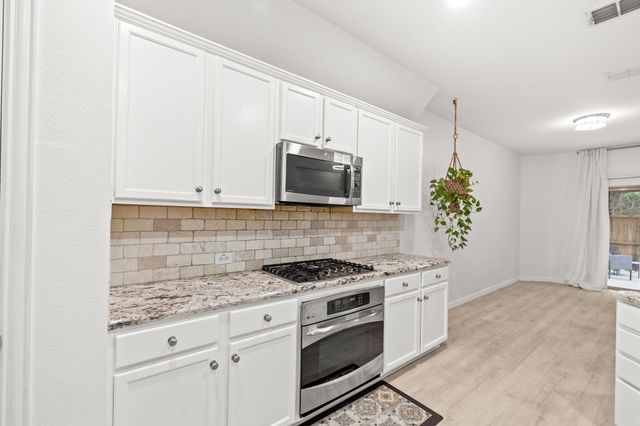 2657 Jacobson Drive, Lewisville, TX 75067