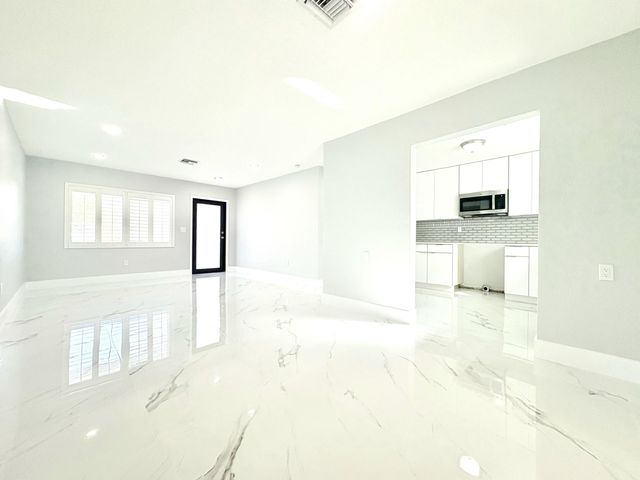 2890 Marbill Road, West Palm Beach, FL 33406