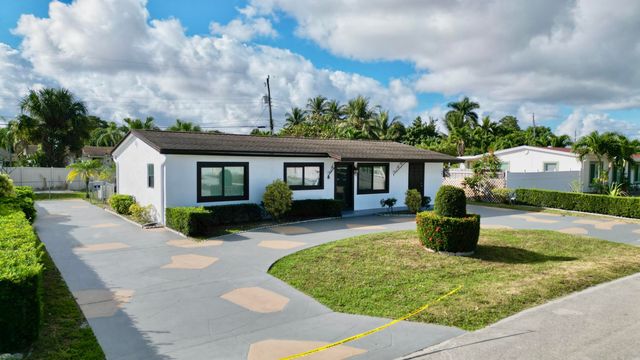 2890 Marbill Road, West Palm Beach, FL 33406