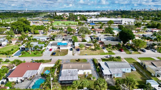 2890 Marbill Road, West Palm Beach, FL 33406