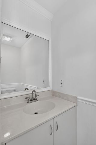 1959 Water Ridge Dr, Weston, FL 33326