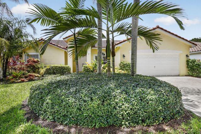 1959 Water Ridge Dr, Weston, FL 33326