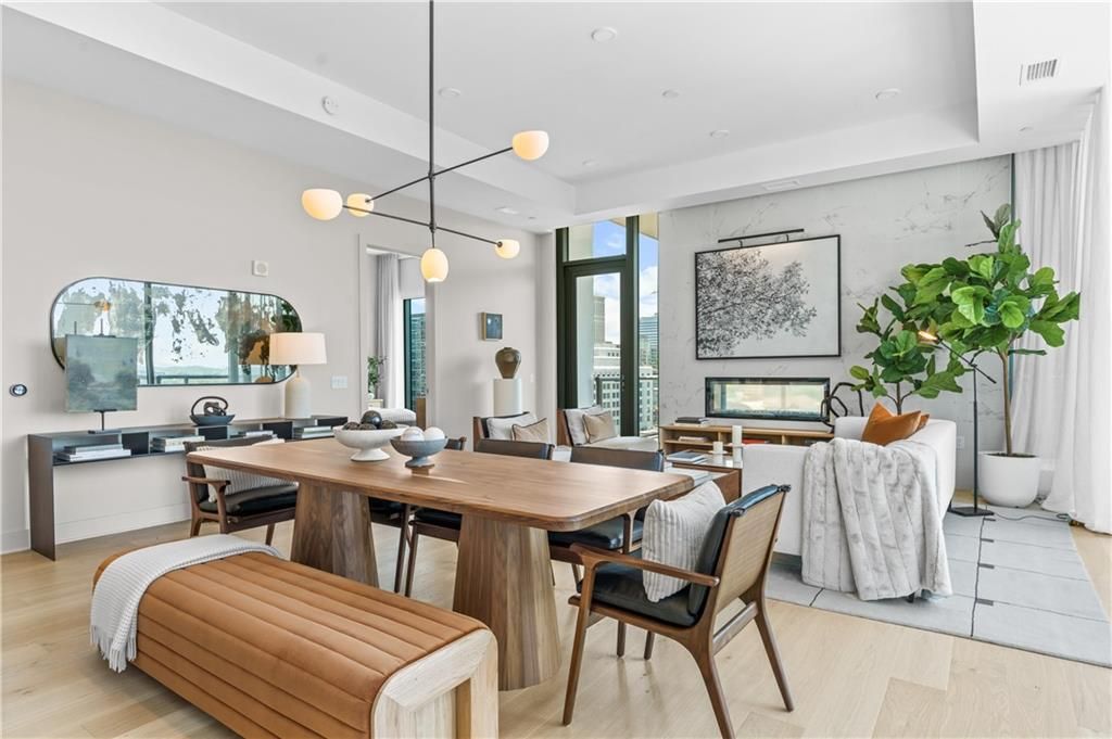 40 12th NE Street 1906, Atlanta, GA 30309