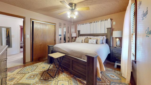 4650 Van Buren Street, Gary, IN 46408