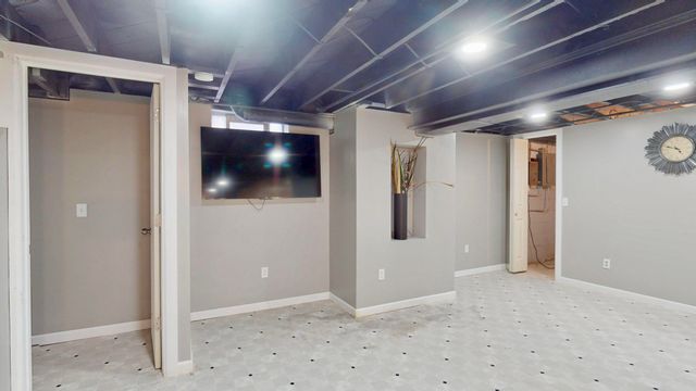 4650 Van Buren Street, Gary, IN 46408