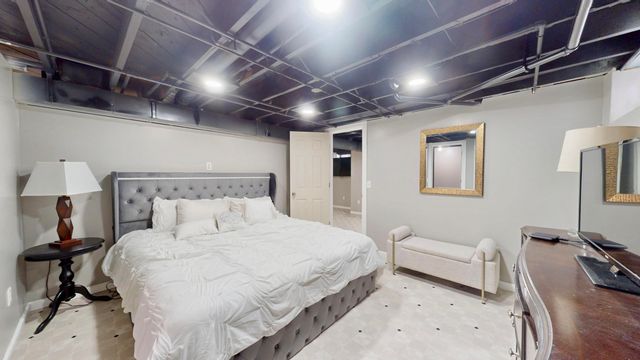 4650 Van Buren Street, Gary, IN 46408