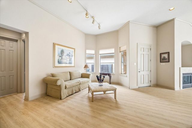 316 Harborside Circle, League City, TX 77565