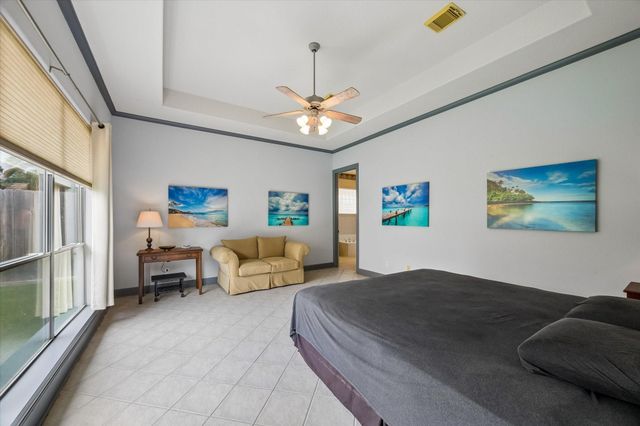 316 Harborside Circle, League City, TX 77565