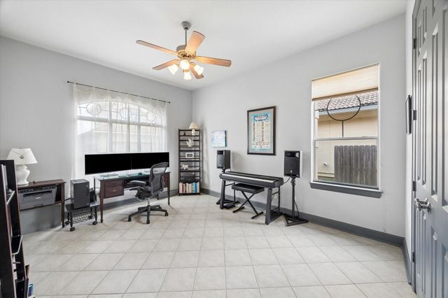 316 Harborside Circle, League City, TX 77565