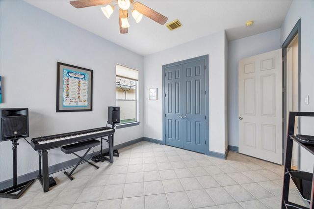 316 Harborside Circle, League City, TX 77565