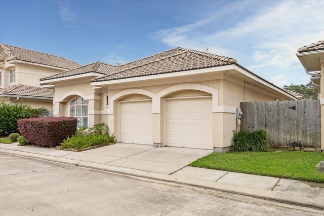 316 Harborside Circle, League City, TX 77565