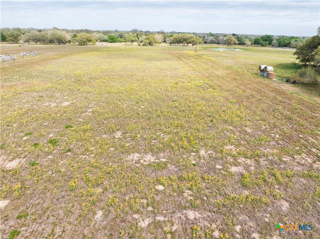 1292 County Road 1h, Hallettsville, TX 77964