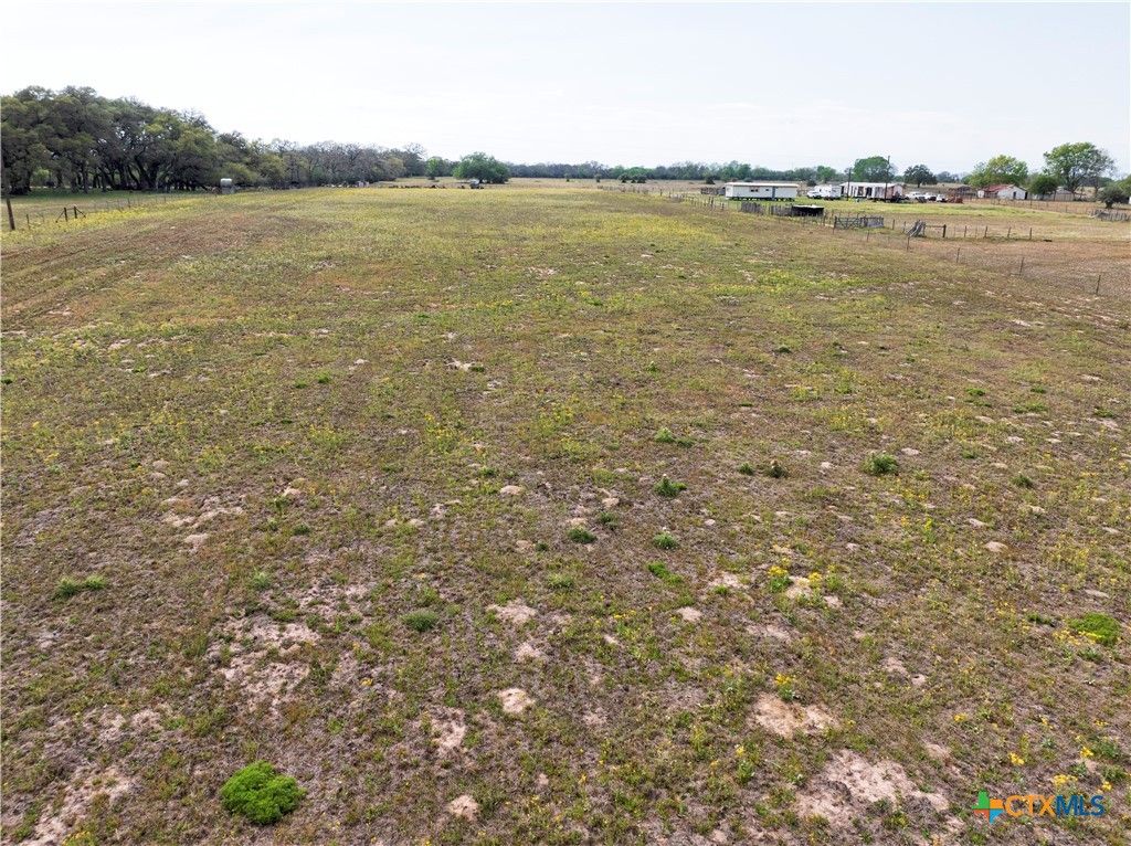 1292 County Road 1h, Hallettsville, TX 77964
