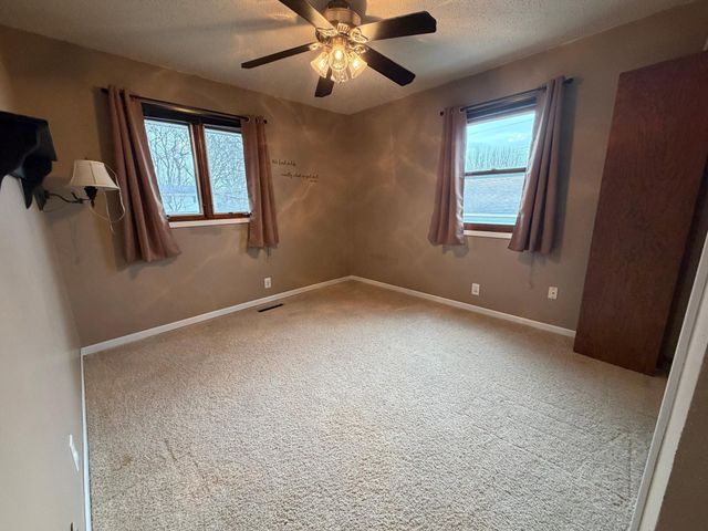 1424 Penn Avenue, Albert Lea, MN 56007