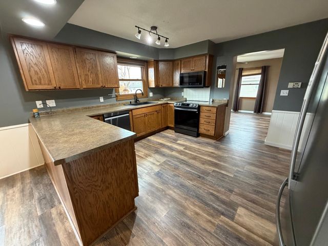 1424 Penn Avenue, Albert Lea, MN 56007