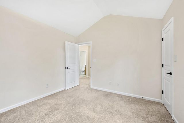 738 York View Drive, Auburn, GA 30011