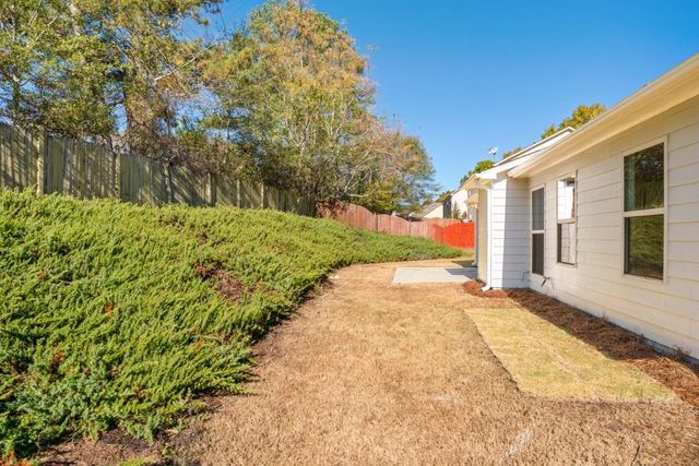 738 York View Drive, Auburn, GA 30011