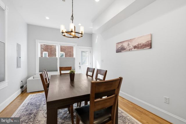 1004 11TH ST NE, Washington, DC 20002