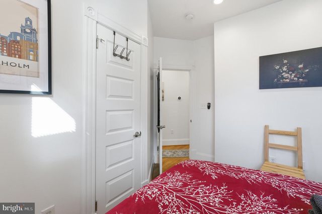 1004 11TH ST NE, Washington, DC 20002