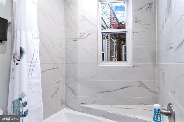 1004 11TH ST NE, Washington, DC 20002