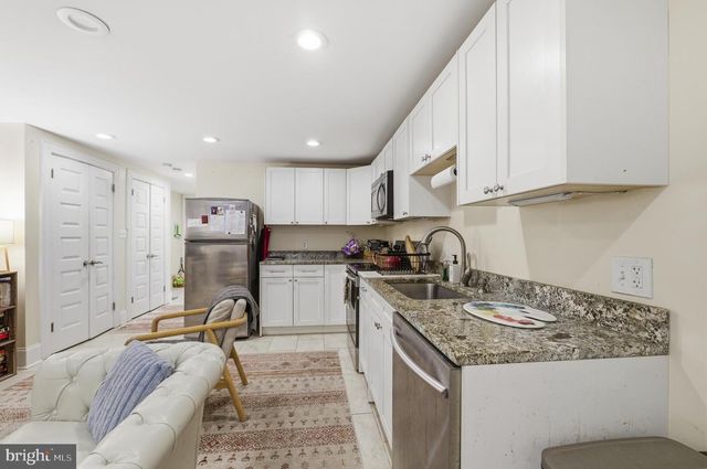 1004 11TH ST NE, Washington, DC 20002