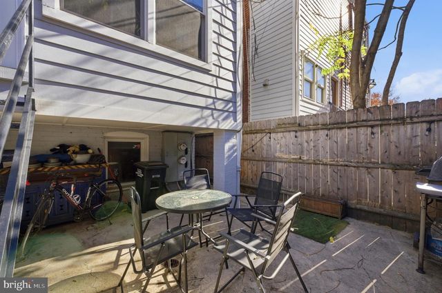 1004 11TH ST NE, Washington, DC 20002