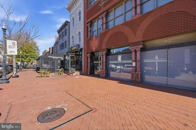 1004 11TH ST NE, Washington, DC 20002