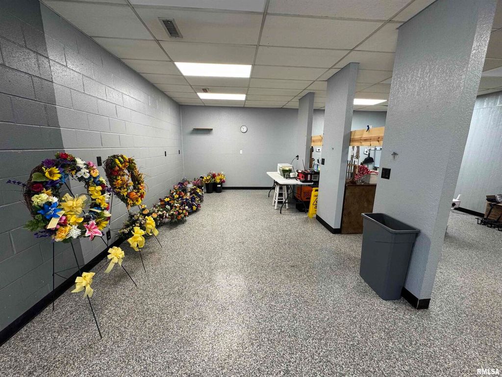 Image 23 of property listing at 705 S POPLAR Street, Centralia, IL 62801