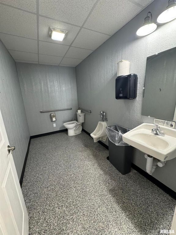 Image 26 of property listing at 705 S POPLAR Street, Centralia, IL 62801