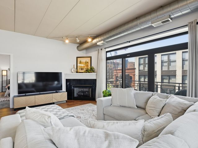 1155 W Madison Street 511, Chicago, IL 60607
