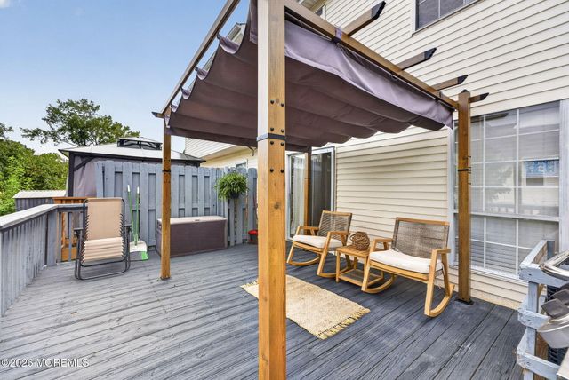 80 Rita Lane, Jackson, NJ 08527